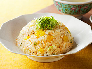 こんぶのスープの和風チャーハン